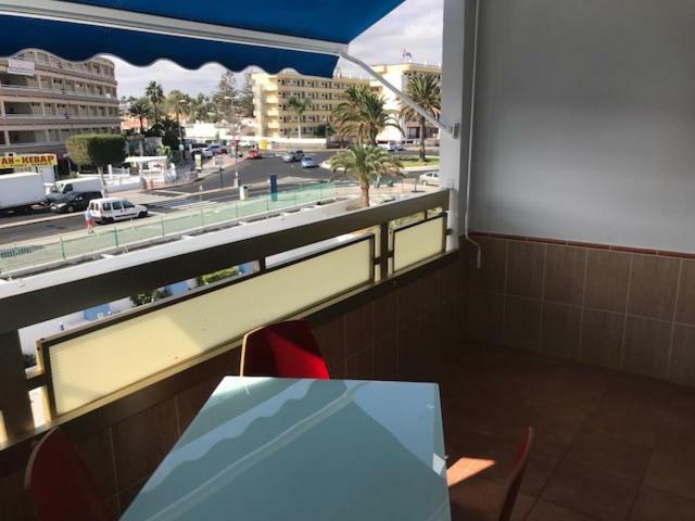 5 Min Walk From Yumbo 309-322 Apartment Playa del Ingles  Luaran gambar